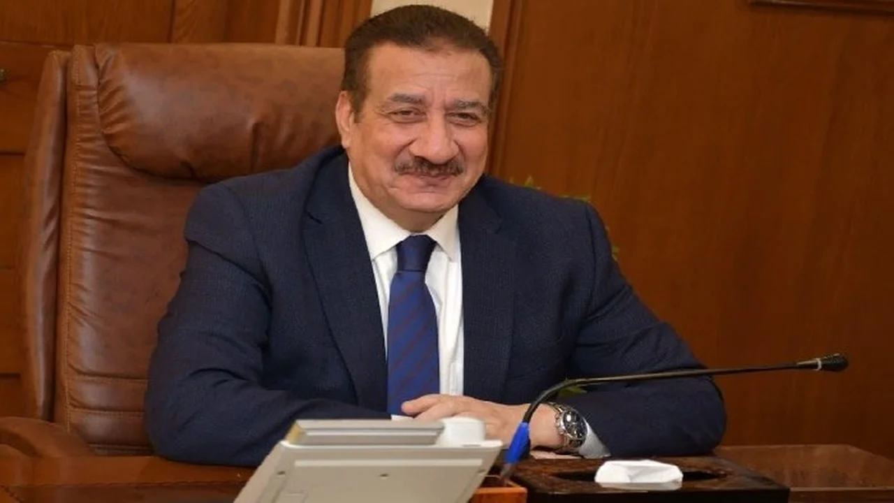 محافظ بورسعيد يوجه برفع درجة الاستعداد لمواجهة تقلبات الطقس السيئ في المدينة